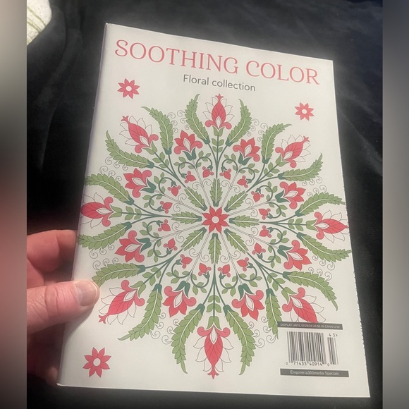 Soothing Color Floral Collection Coloring book. New - Picture 1 of 6